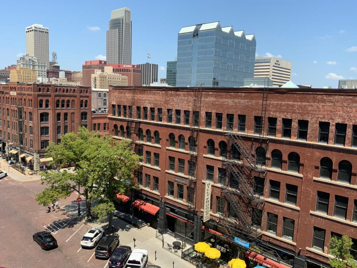 Blackout Themed Residence In The Prime Heart Of Omaha'S Old Market! Eksteriør bilde